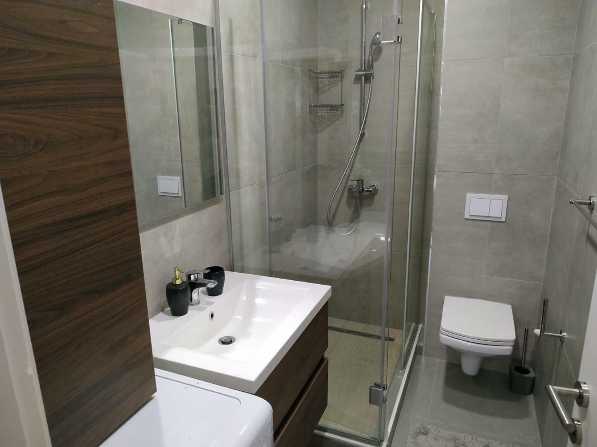 Avisi Home Требинє Екстер'єр фото