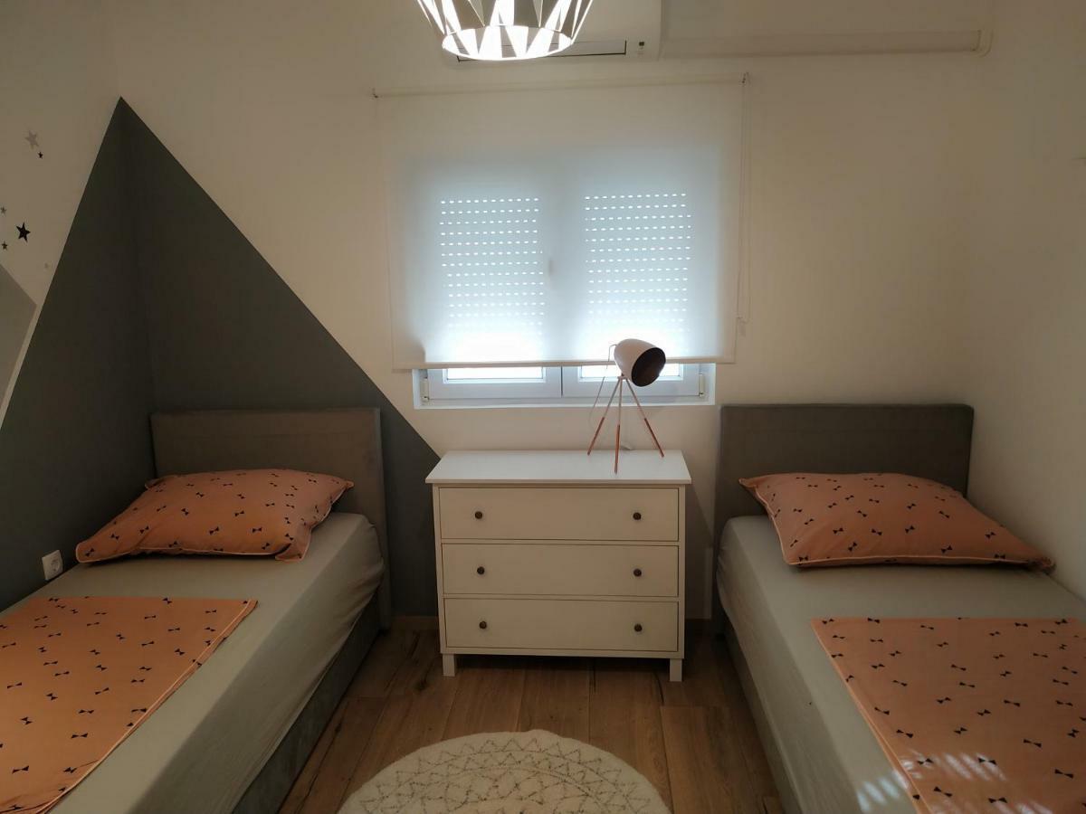 Avisi Home Требинє Екстер'єр фото